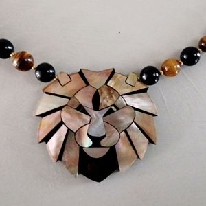 VINTAGE LEE SANDS FABULOUS FIERCE LION MASK Mother Of Pearl TIGER EYE  NECKLACE 